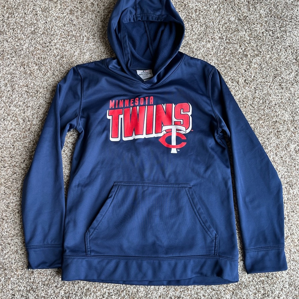 Youth Minnesota Twins hoodie. Size: Large